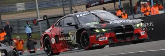 [予約] スパーク 1/64 BMW M4 GT3 EVO No.77 Schubert Motorsport 8位 24H ニュルブルクリンク 2026 M. ウィットマン - P. エング - C. ウェルツ - R. フレインス　64S194