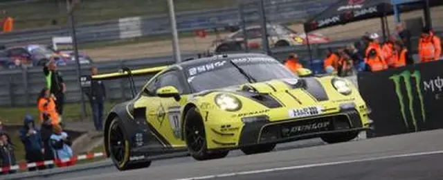 [予約] スパーク 1/64 ポルシェ 911 GT3 R (992) Evo26 No.17 Dunlop Motorsport 24H ニュルブルクリンク 2026 J. アンドラウエル - D. ボッコラッチ - N. メンツェル - A. ピカリエロ　64S195