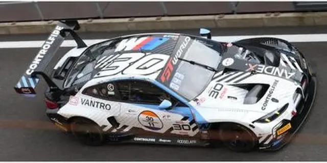 [予約] スパーク 1/64 BMW M4 GT3 EVO No.30 チーム WRT 24H スパ 2026 A. マッキントッシュ - P. トンプソン - D. ハーパー　64S261