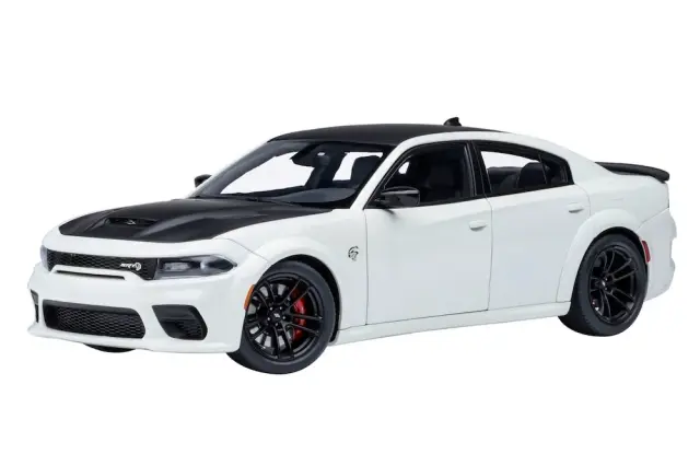 [予約] オートアート 1/18 ダッジ チャージャー SRT ヘルキャット レッドアイ ジェイルブレイク ホワイト／マットブラック ＜KNUCKLE WHITE＞　71751
