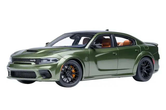 [予約] オートアート 1/18 ダッジ チャージャー SRT ヘルキャット レッドアイ ジェイルブレイク メタリック グリーン／ブラック ＜F8 GREEN＞　71752