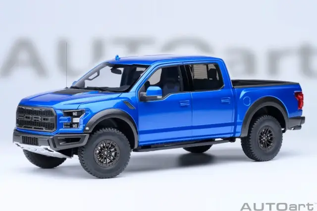 [予約] オートアート 1/18 フォード F-150 ラプター スーパークルー 2019 メタリック ブルー　72949