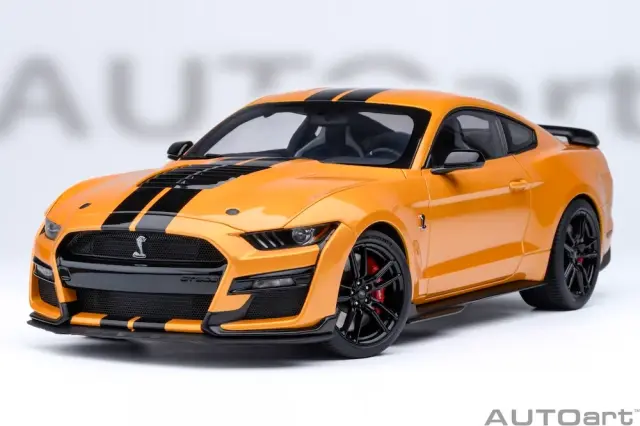 シェルビーGT500ミニカー 1/18 12月予約】オートアート 1/18 フォード マスタング シェルビー