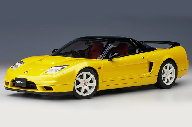 予約] オートアート 1/18 ホンダ NSX-R NA2 インディイエローパール 73214