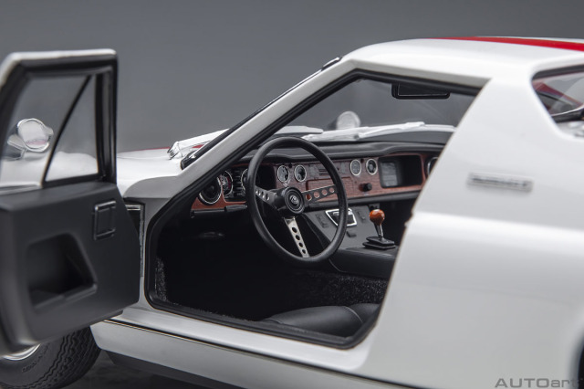 オートアート 1/18 ロータス ヨーロッパ スペシャル サーキットの狼