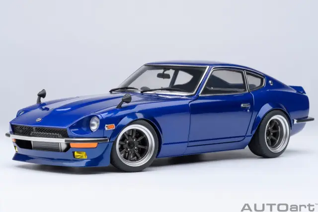 [予約] オートアート 1/18 ニッサン フェアレディZ （S30） 「湾岸ミッドナイト」 悪魔のZ （第1巻仕様）　77453