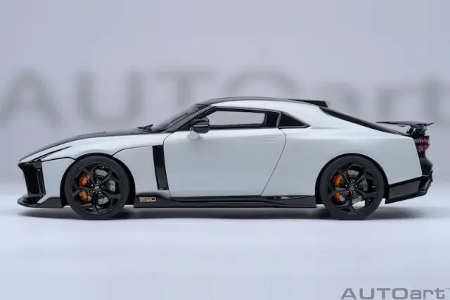 AUTO art ミニカー 新品 77461 オートアート 1/18 日産 ニスモ R34 GT-R Z-tune （Z