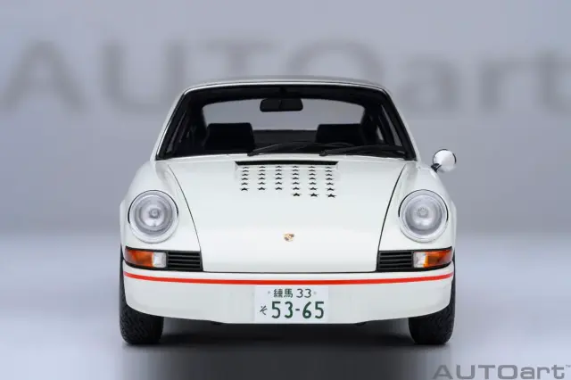 オートアート 1/18 ポルシェ 911 カレラ 2.7 RS サーキットの狼／早瀬