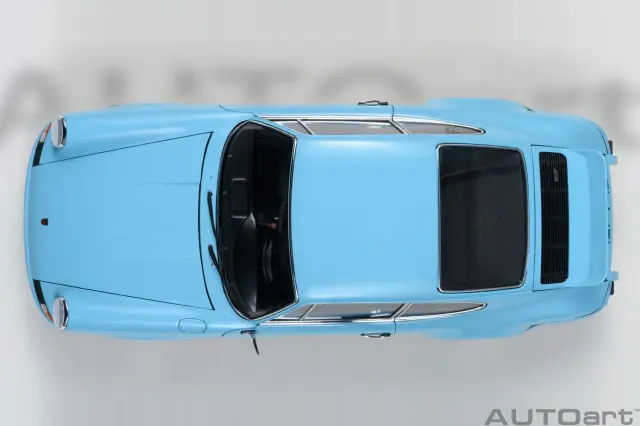 予約] オートアート 1/18 ポルシェ 911 カレラ 2.7 RS ガルフ