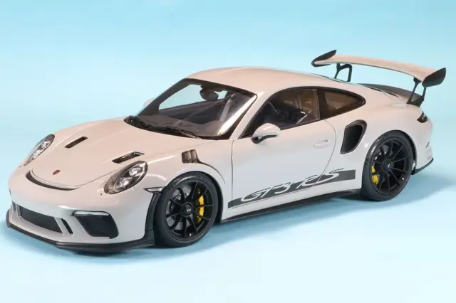 オートアート 1/18 ポルシェ 911 (991.2) GT3 RS ライトグレー　78180