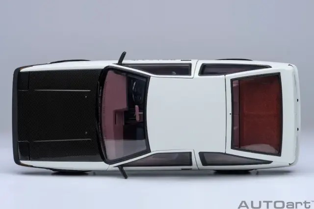 予約] オートアート 1/18 トヨタ スプリンター トレノ AE86 「頭