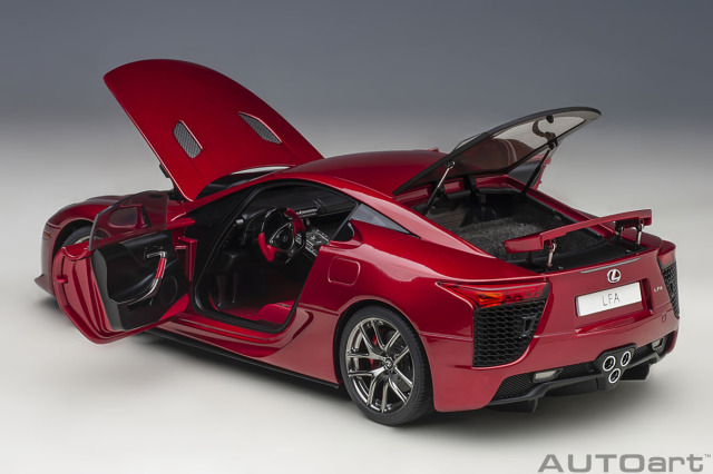 オートアート 1/18 レクサス LFA パールレッド 78853 