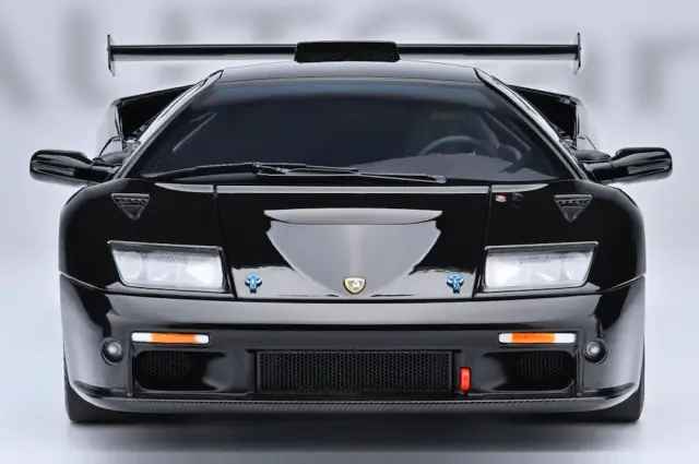 予約] オートアート 1/18 ランボルギーニ ディアブロ GTR ブラック