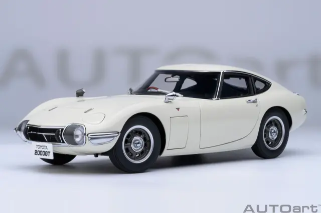 [予約] オートアート 1/18 トヨタ 2000GT 1967  ホワイト　79546