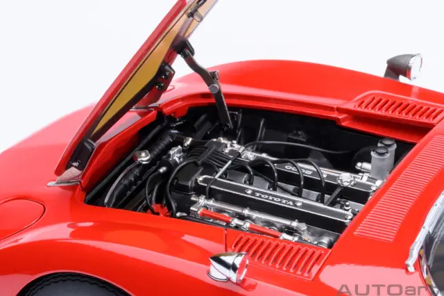 未展示品 オートアート 1/18 トヨタ 2000GT レッド 9月予約】オートアート 1/18 トヨタ 2000GT 1967 レッド 完成品