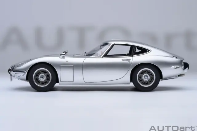 トヨタ 2000GT 1/18ミニカー 楽天市場】トヨタ 2000gt ミニカー 1 18の通販