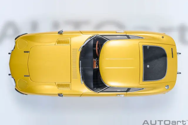 1/40　インゴットミニカー　2000GT　ゴールド 予約] オートアート 1/18 トヨタ 2000GT 1967 ゴールド 79549
