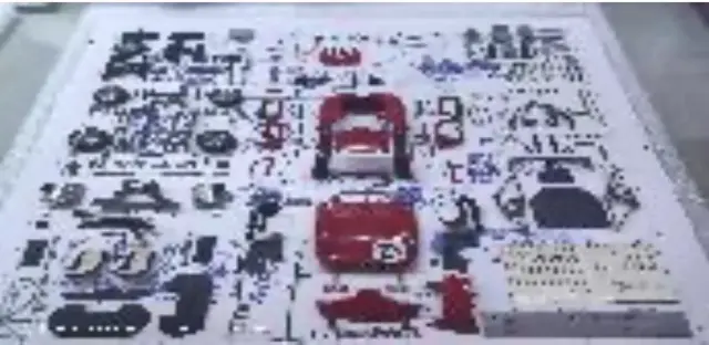 [予約] CMC 1/18 モデルアート パーツディスプレイ フェラーリ 250LM No.21（650x650mm 高級ウォールナットフレーム仕様） A-039