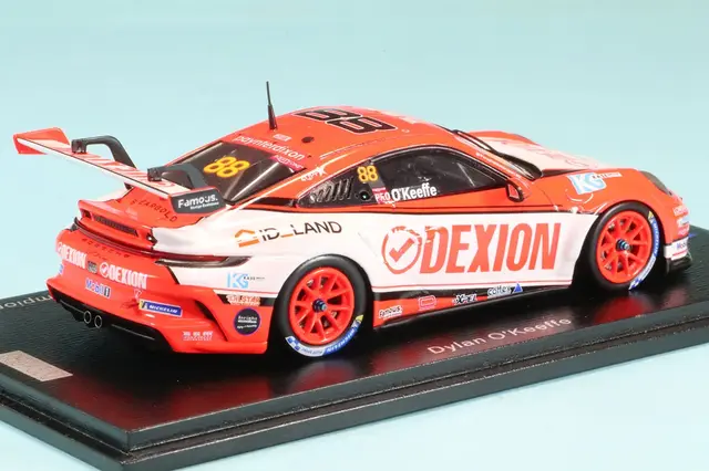 スパーク 1/43 ポルシェ 911 GT3 カップ No.88 ポルシェ カレラカップ