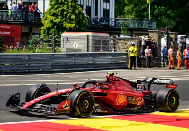 [予約] BBR  1/18 フェラーリ SF-23 ベルギー GP 2023 C.サインツ 台座/ケース無し　BBR231855CDIE