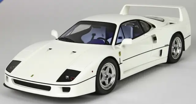 [予約] BBR 1/43 フェラーリ F40 ホワイト/ライトブルーシート　BBRC212F