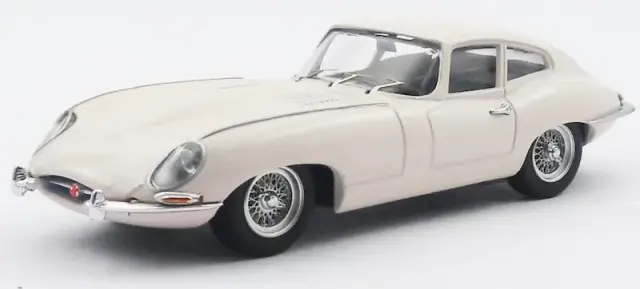[予約] ベストモデル 1/43 ジャガー E タイプ リタ・パヴォーネ 所有車 ピンク　BEST9624/2