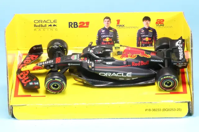 ブラーゴ 1/43 オラクル レッドブル レーシング RB21 2025 No.22 Y.角田　ウィンドウボックス　BUR38233T
