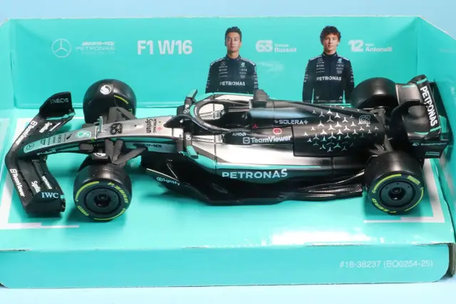 ブラーゴ 1/43 メルセデス-AMG ペトロナス F1チーム W16 2025   オーストラリアGP No.63 G.ラッセル ウィンドウボックス　BUR38237R
