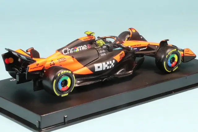 ブラーゴ 1/43 マクラーレン F1チーム MCL39 2025 No.4 L.ノリス