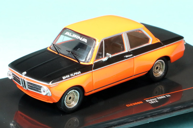 イクソ 1/43 アルピナ 2002 Tii 1972 ブラック/オレンジ　CLC368N