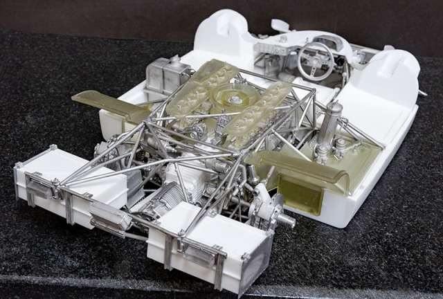 昭和レトロ　バンダイマミート事業部発売　ハイパーミニ　ポルシェ　新品、未開封 T64MC-002-JAG 1/64 Porsche 935/77 DRM Zolder Bergischer Löwe