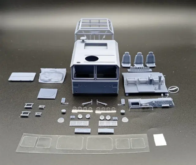 [予約] DAB Models 1/43 マン 8by8 トラック ポルシェ ロスマンズ ダカールチーム 1984 1985　DAB43-037