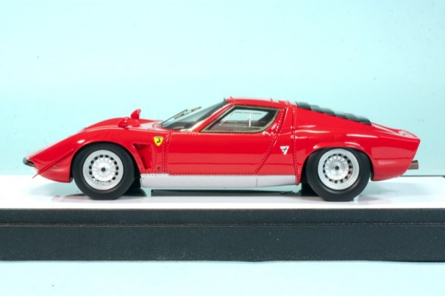 EM170