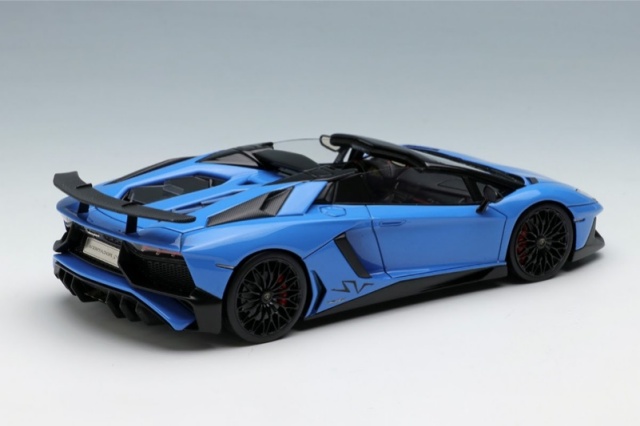 EM359A - アイドロン 1/43 ランボルギーニ アヴェンタドール LP750-4  