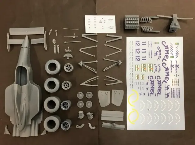 [予約] エルマノ・モデロ 1/20 3Dプリントキット ロータス 102 1990 No.11/12 PCプリントデカール付属　EMK2001