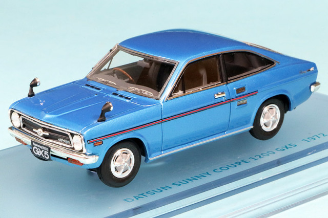 ENIF 1/43 ニッサン サニー 1200 GX5 クーペ 1972 ブルーメタリック　ENIF0049
