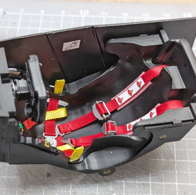 1/43 ROMU作成品 フェラーリ F10 トルコGP アロンソ 個人製作完成品 委託販売品 1/12 フェラーリ F10 トルコGP 2010 F