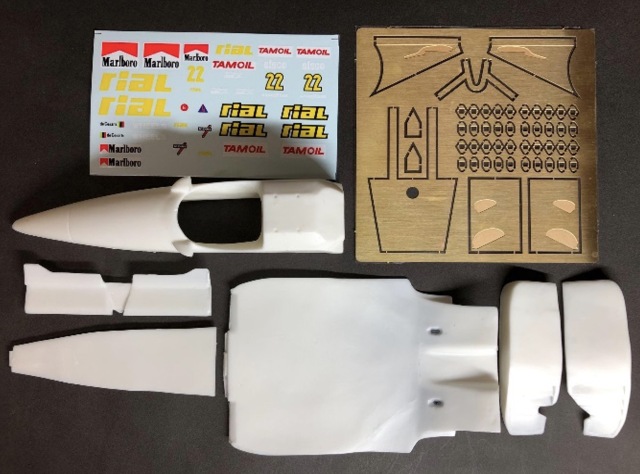 フィニッシャーズ 1/20 トランスキット リアル レーシング ARC1 1988 タミヤ対応　FN_TK001