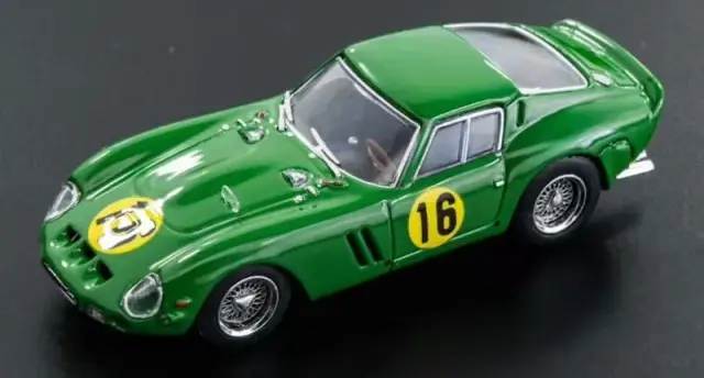 [予約] ファインクラシカリ 1/64 フェラーリ 250 GTO グッドウッド 1964  No.16 デイビット パイパー　FY64105