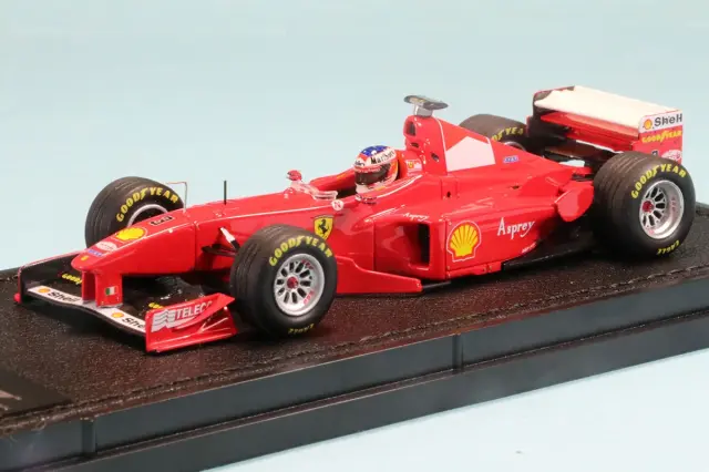 トップマルケス/GPレプリカーズ 1/43 フェラーリ F300 1998 ハンガリーGP ファステストラップ&ウィナー No.3 M.シューマッハ ドライバー付 GRP43044CWD