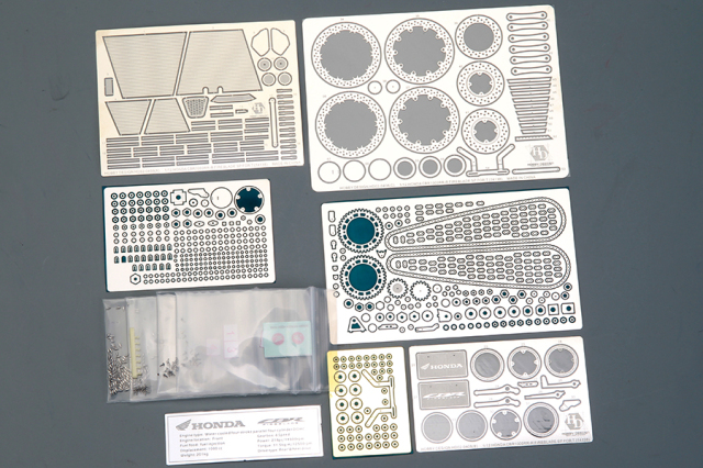 ホビーデザイン 1/12 ホンダ CBR 1000RR-R ディティールアップパーツ (タミヤ対応)　HD02-0408
