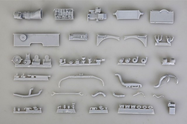 ホビーデザイン 1/24 ニッサン RB26DETT エンジンキット R34用 HD03