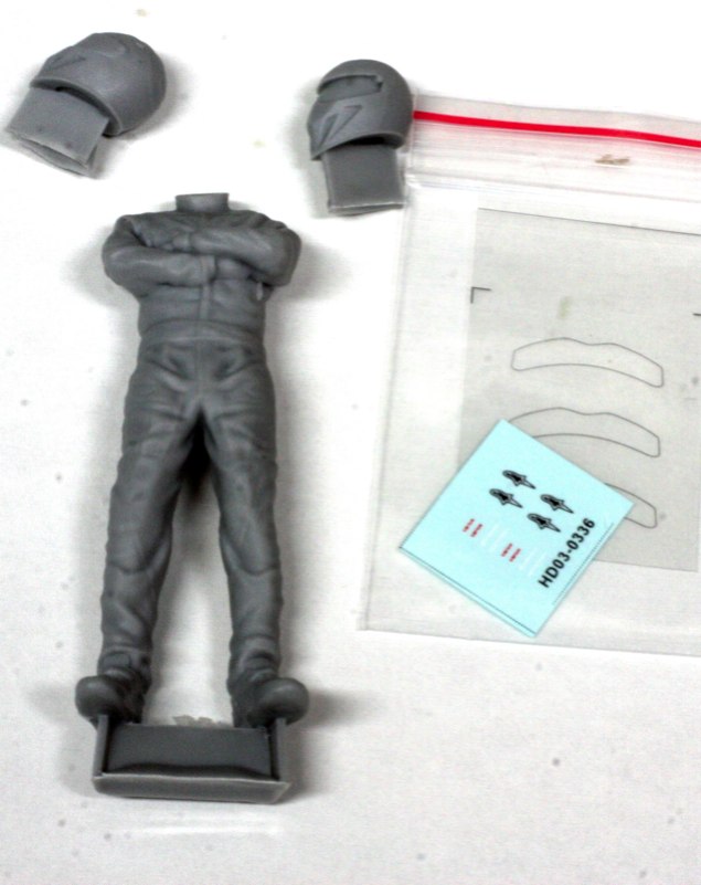 メーカー絶版] ホビーデザイン 1/24 Top Gear スタンディング