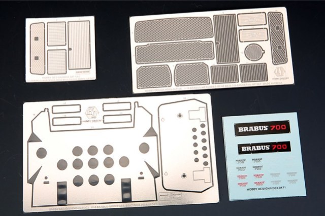 ホビーデザイン 1/18 ブラバス メルセデス ベンツ G63 6X6