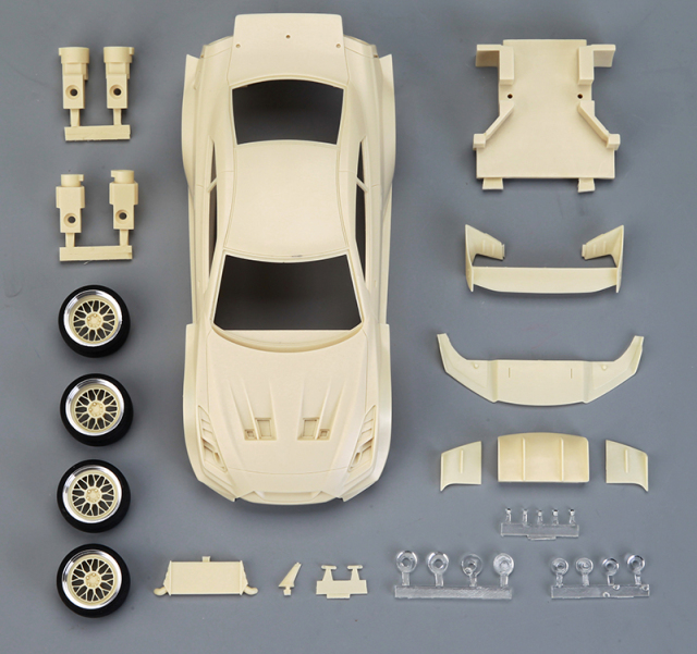 ホビーデザイン 1/24 レジンキット LB Performance ニッサン GT-R R35 シルエットデザイン　HD03-0585