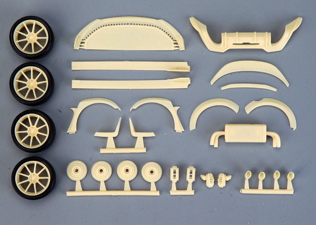 ホビーデザイン 1/24 トムス トヨタ GR86 ディティールアップ