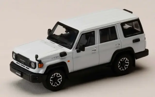 [予約] ホビージャパン 1/64 トヨタ ランドクルーザー 70 (GDJ76W) スーパーホワイト?　HJ641090AW