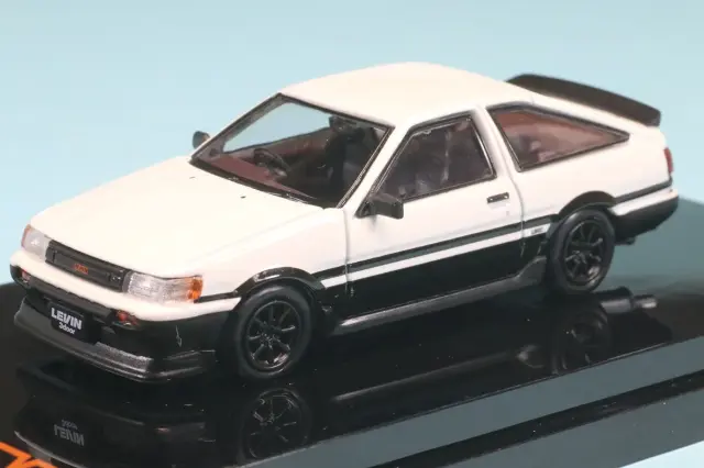 ホビージャパン 1/64 トヨタ カローラ レビン AE86 1983 3ドア カスタムVer. ホワイト/ブラック HJ643037CWK