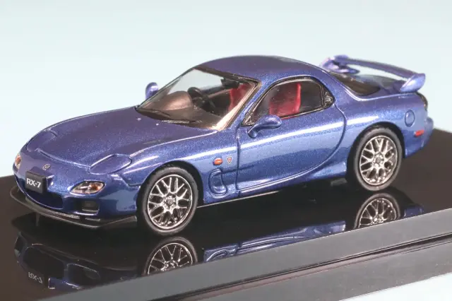 ホビージャパン 1/64 マツダ RX-7(FD3S) スピリットR タイプ A エンジンディスプレイモデル付 イノセントブルーマイカ HJ646007BL