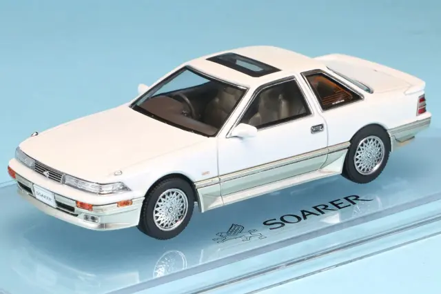 ホビージャパン 1/43 ヨタ ソアラ 3000 ツインカム 24 GTリミテッド エアサスペンション (MZ21) 1988 クリスタルホワイトトーニング2　HJD432001CW